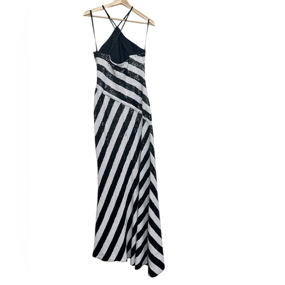 Lauren Ralph Lauren Sequin Striped Halter Neck Gown in Black/ White Size 8 - Picture 8 of 16
